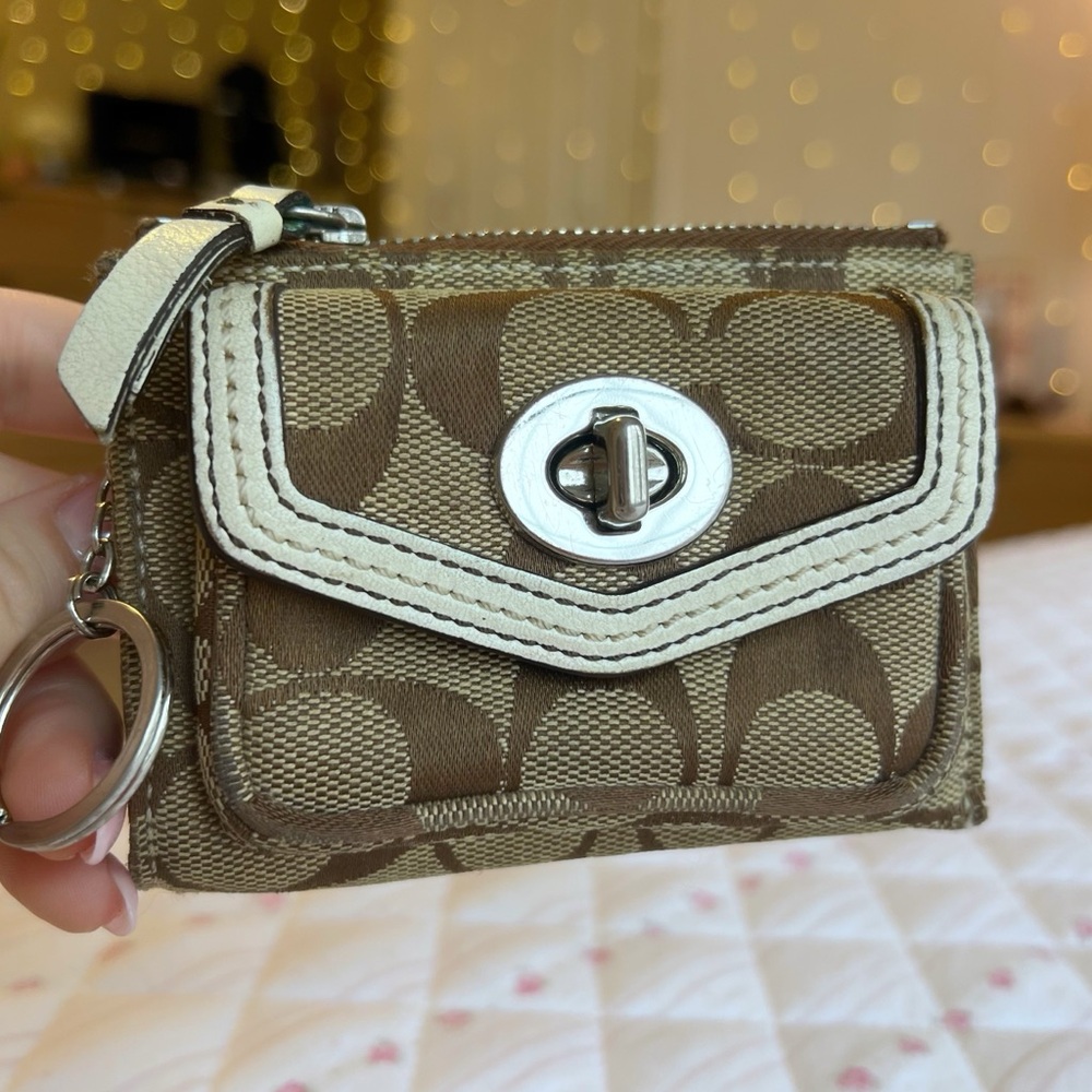 2000s Vintage Coach Signature Legacy Turnlock Mini Wallet Keychain Coin purse